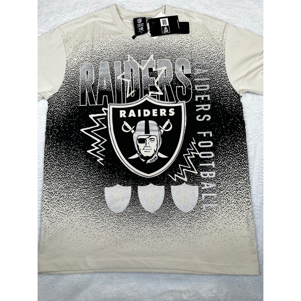 New Era Las Vegas Raiders NFL T-Shirt Cream Black Silver Glitter Mens Medium NWT